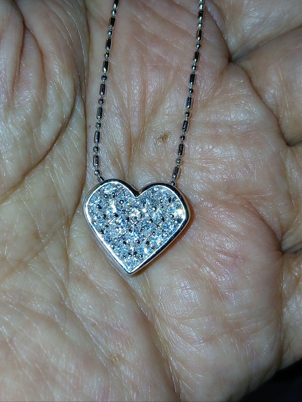 NWOT  Crystal Pave Heart Necklace So Much Prettier In Person Radiant Shine